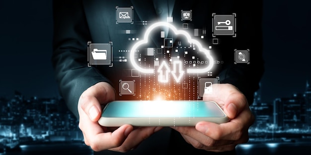 クラウド・コンピューティング・パワー (Cloud Computing Power) はビジネス向けのクラウド戦略を強化する