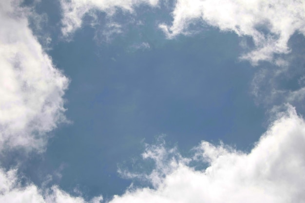 スペースの背景の壁紙と青空の自然の雲