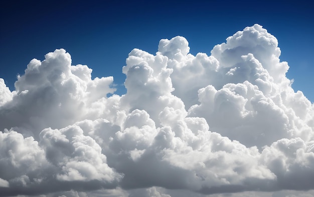 青い空の雲