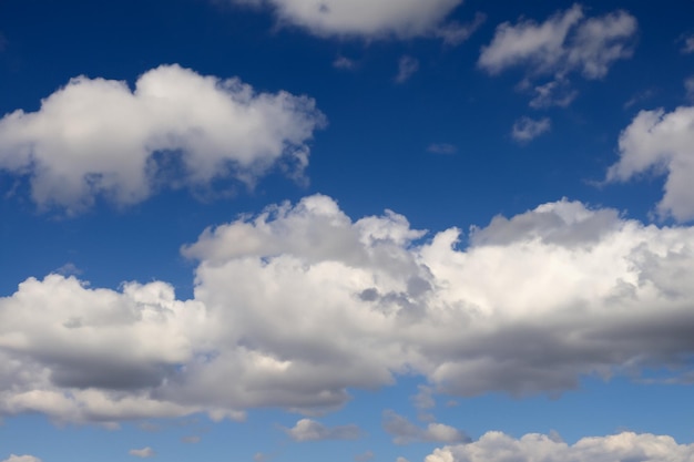 Foto nuvole e cielo