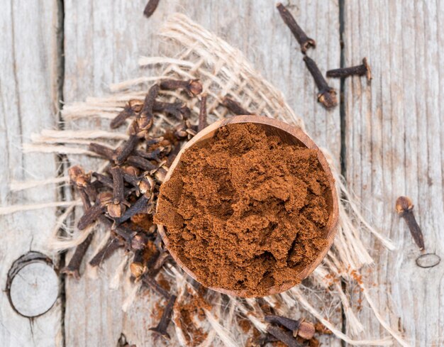 Photo clove powder