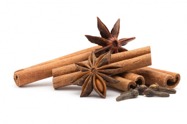 Cloves, anise and cinnamon