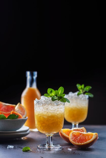 Cocktail met sinaasappels