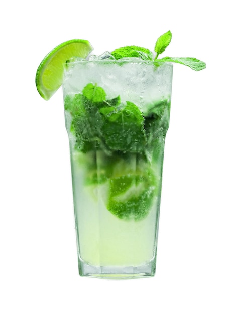 Cocktailmojito voor witte achtergrond