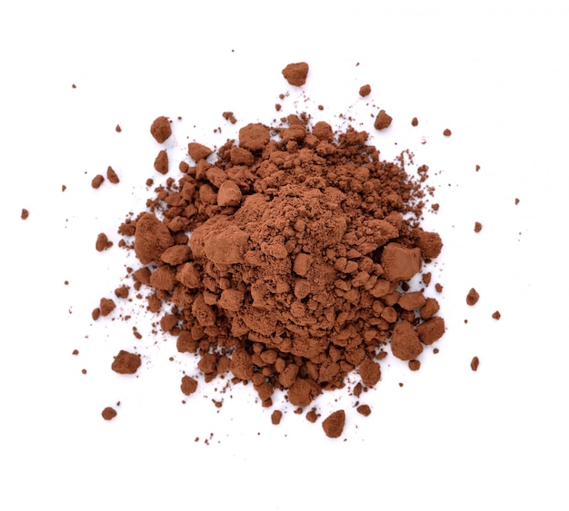 Photo cocoa powder isolated on white