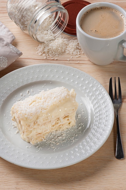 Coconut cake