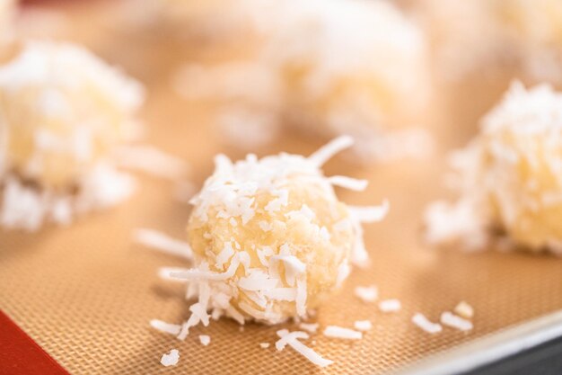 Coconut cookies