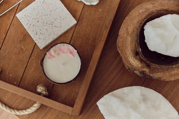 Концепция Coconut Spa, кокосовое масло и свечи