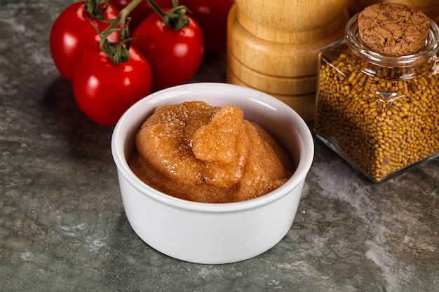 Photo cod fish roe snack in the bowl