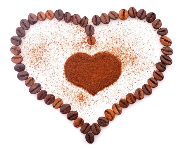 Chicchi di caffè a forma di cuore