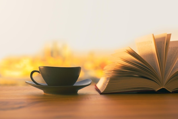 커피와 책