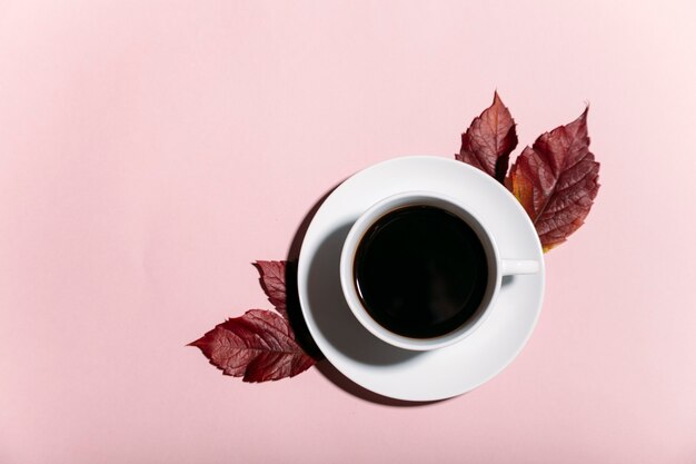 Caffè il concetto di intimità autunnale