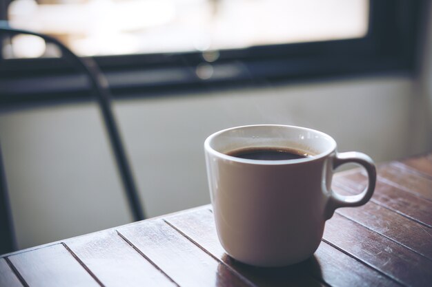 Photo coffee cup on table