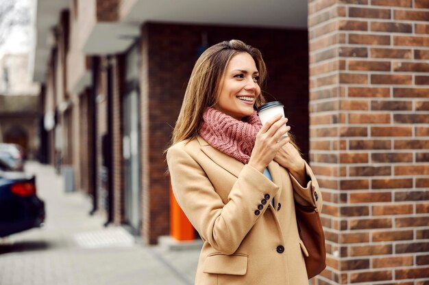 人生のコーヒーの幸せの小さなこと