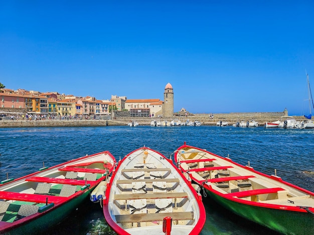 コリュール (Collioure) は,フランス南部の地中海沿岸にある町です.