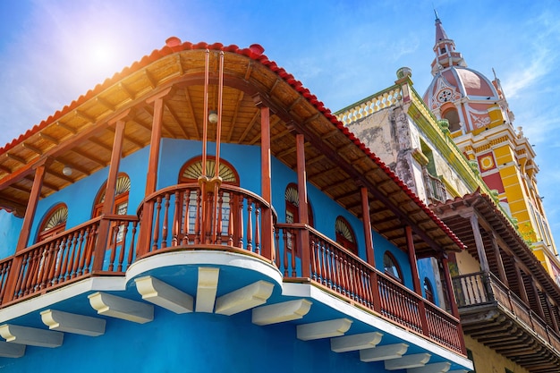 Colombia Cartagena ommuurde stad Cuidad Amurrallada en kleurrijke gebouwen in het historische stadscentrum