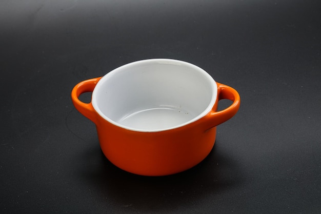 Color empty bowl for kitchen