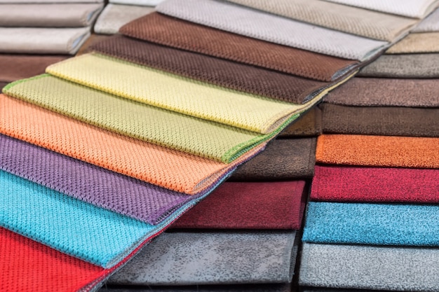 Образцы цветов обивочной ткани в ассортименте