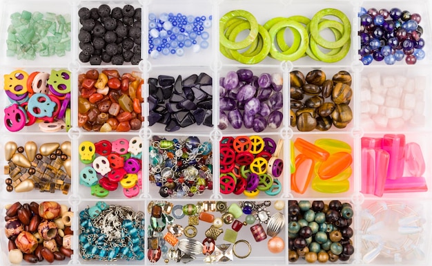 Colorful beads set