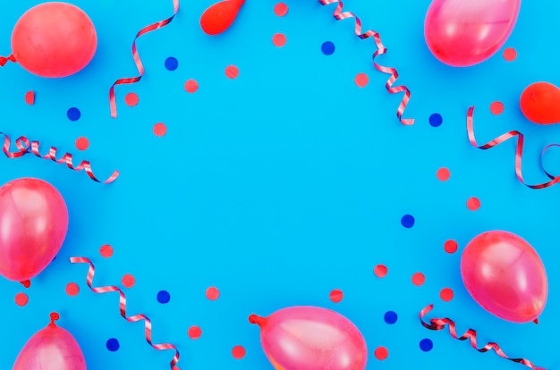 Фото Разноцветные воздушные шарики с конфетти