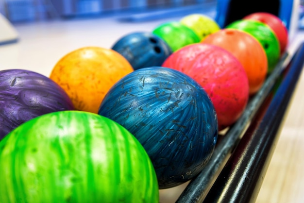 Photo colorful bowling balls