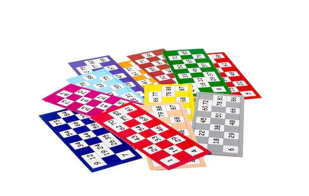 Красочная карточная игра на белом фоне