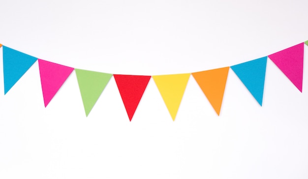 Photo colorful hanging paper flags, decor items for party, festival, celebrate event