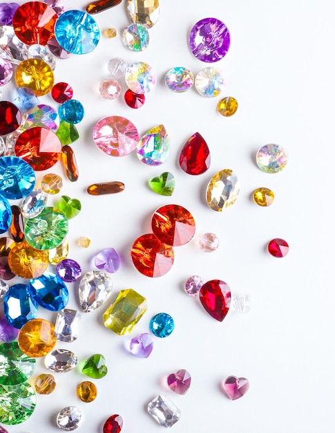 Photo colorful precious stones for jewellery on white background