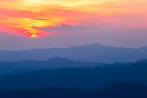 Colorful sky with cloud at sunset