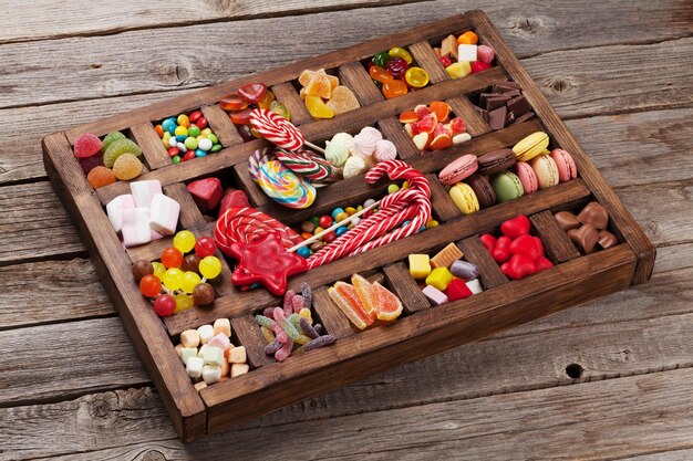 Photo colorful sweets box