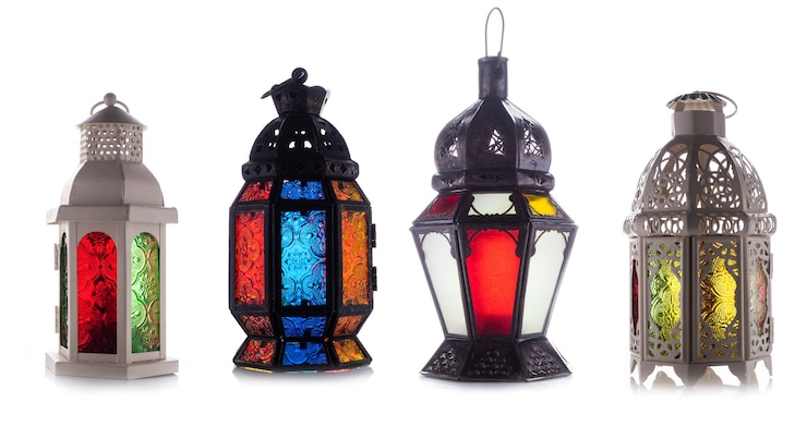 Photo  colorful vintage lantern and pattern on surface