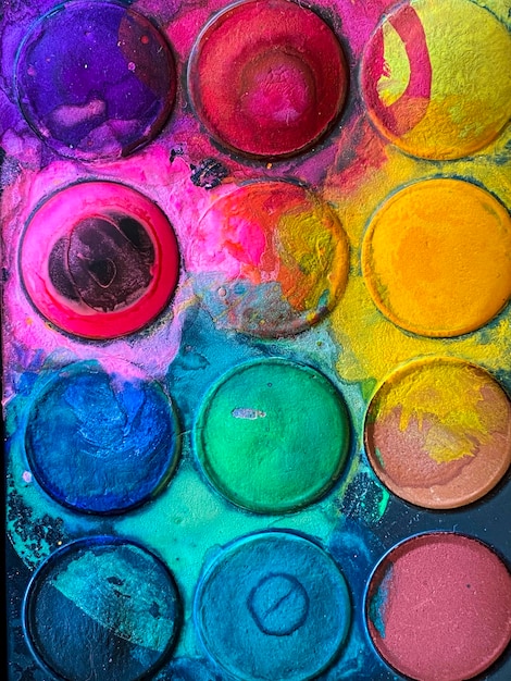 Colorful Watercolor set in circles palette