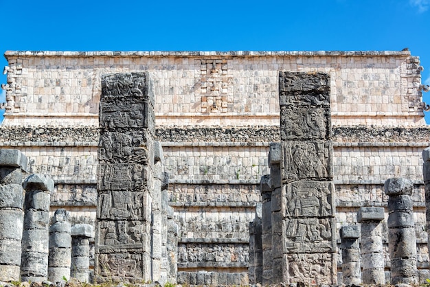 Photo columns of old ruins