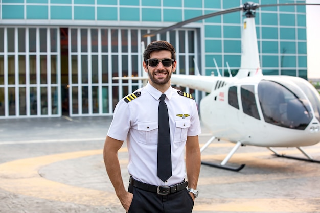 Photo commercial private helicopter pilot