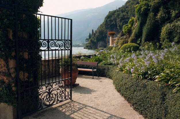 Como, Italië. Tuin Balbianello villa.