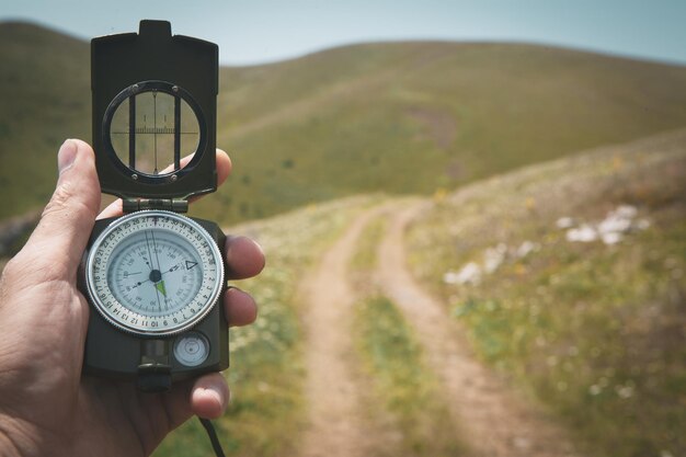 Bussola in mano trova la destinazione