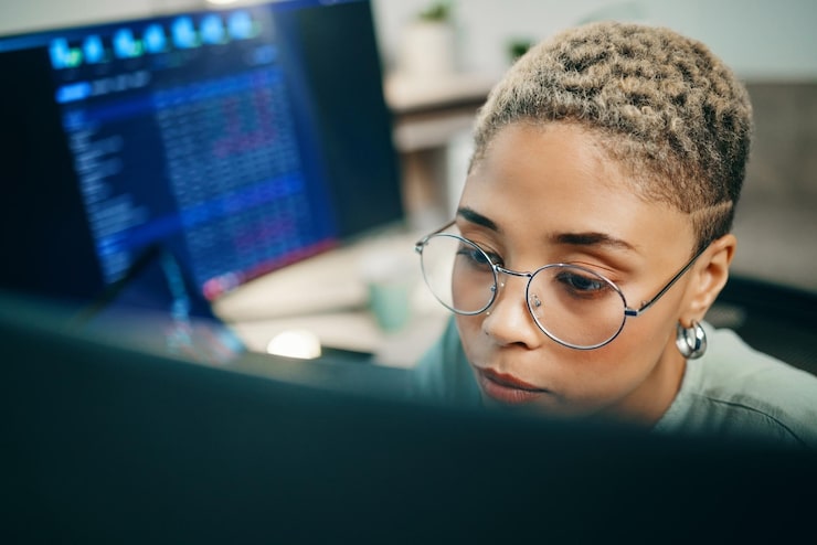 Photo computer cyber security and face of woman programming erp software cybersecurity system or algorithm code programmer developer or coding machine learning cloud computing server or it database