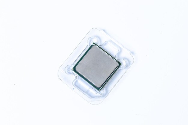 Photo computer processor cpu central processing unit microchip isolated on white background
