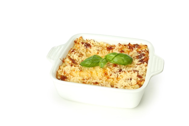 Foto concetto di deliziosa cucina italiana lasagne isolate su sfondo bianco