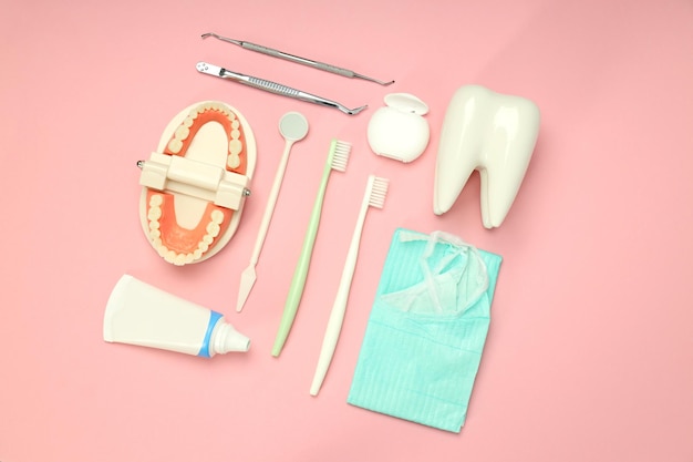 Foto concetto di cure odontoiatriche o vista dall'alto per la cura dei denti