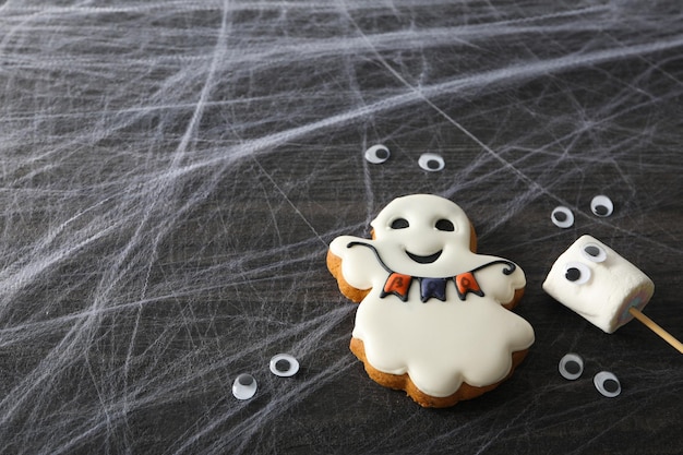 Concetto di halloween dolci dolci divertenti spazio per il testo