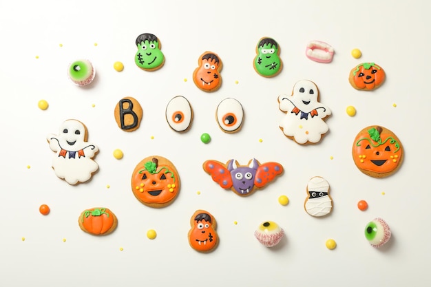 Concetto di dolci di halloween dolci divertenti vista dall'alto