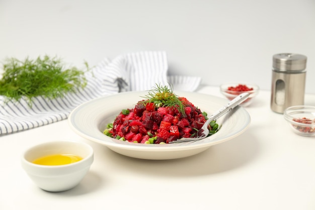 Concept lekker eten koude schotel Vinaigrette salade