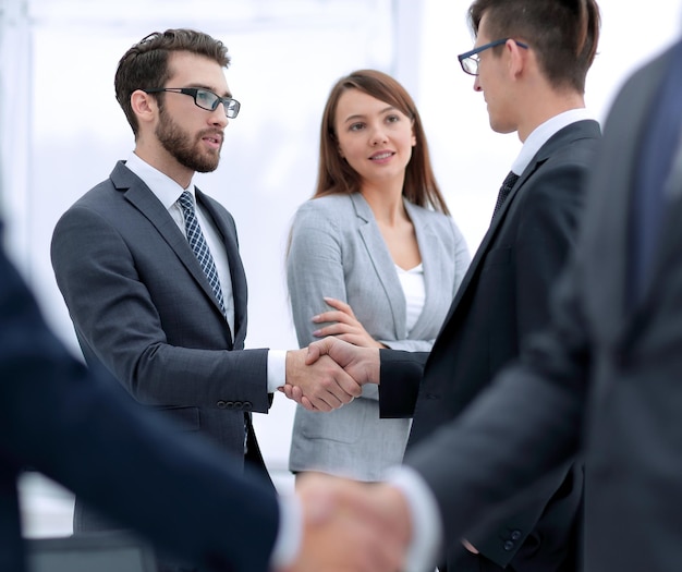 Concept of partnershipbusiness handshake