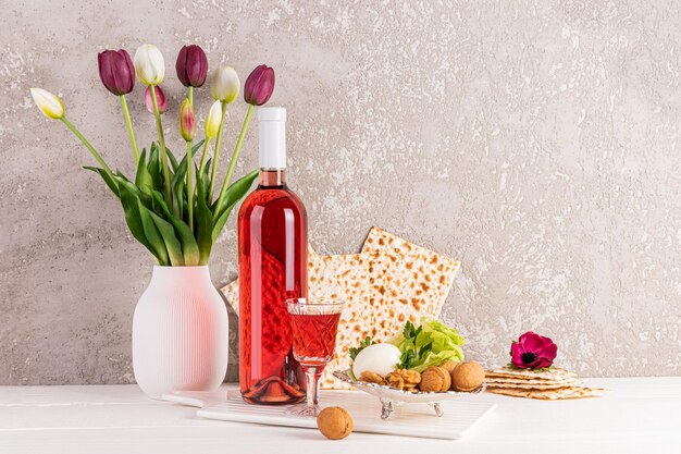 Photo the concept of the spring jewish holiday of passover traditional