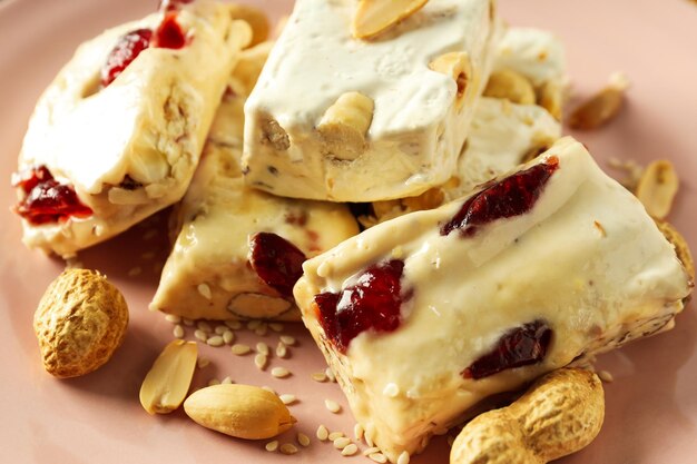 Concetto di cibo gustoso torrone primi piani