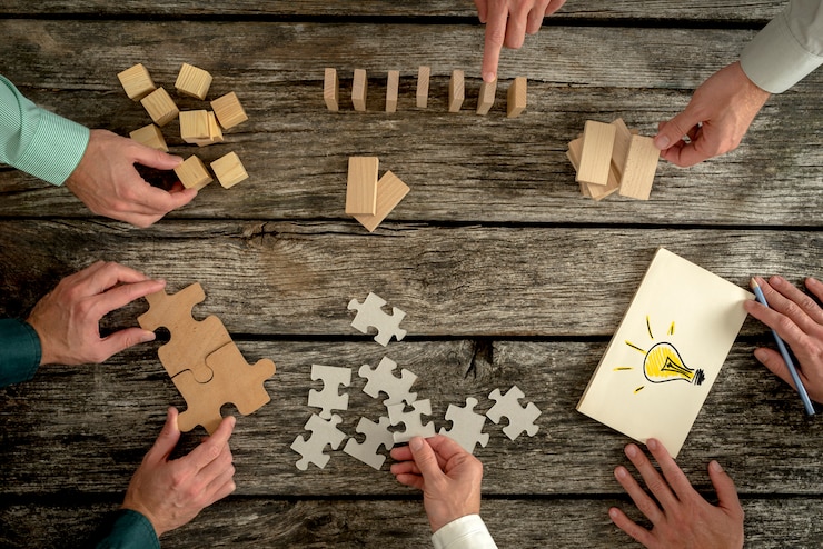 Photo concept of teamwork, strategy, vision or education
