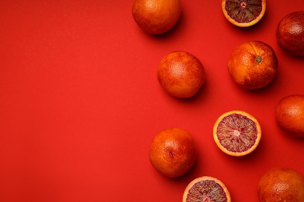 Concept van citrus met roodoranje ruimte voor tekst