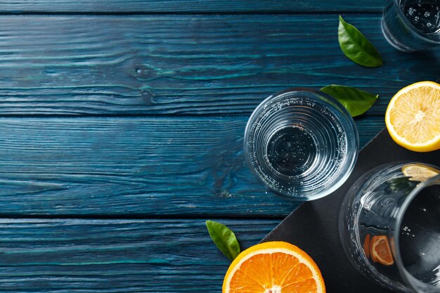 Foto concept van dorst en versheid zoet water ruimte voor tekst