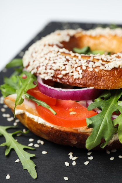 Concept van heerlijk eten lekker broodje bagel